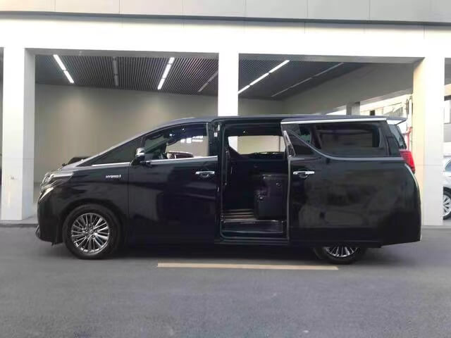 北京埃爾法租車豪華商務7座一天多少錢？