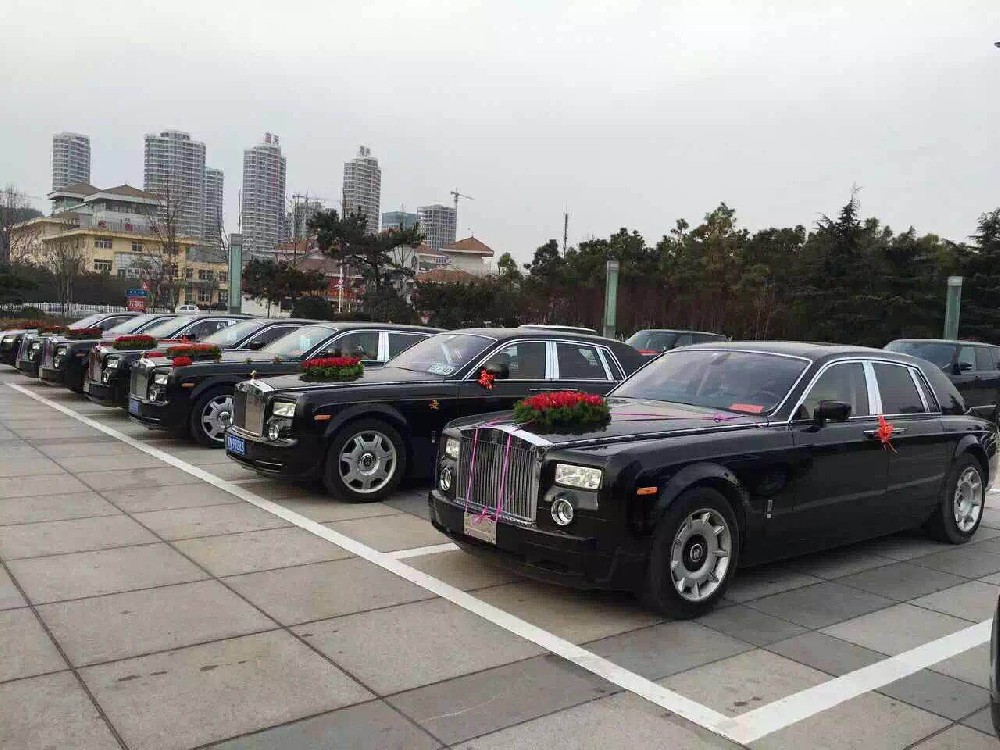 北京包車 北京旅游時租車或者包車的好處有哪些? 北京包車 北京旅游時租車或者包車的好處有哪些?