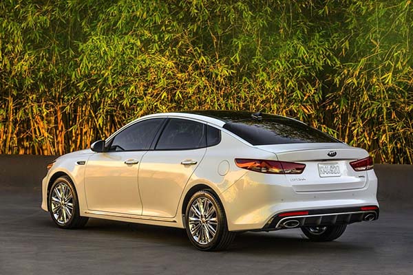 租車時注意休息 租車時注意休息